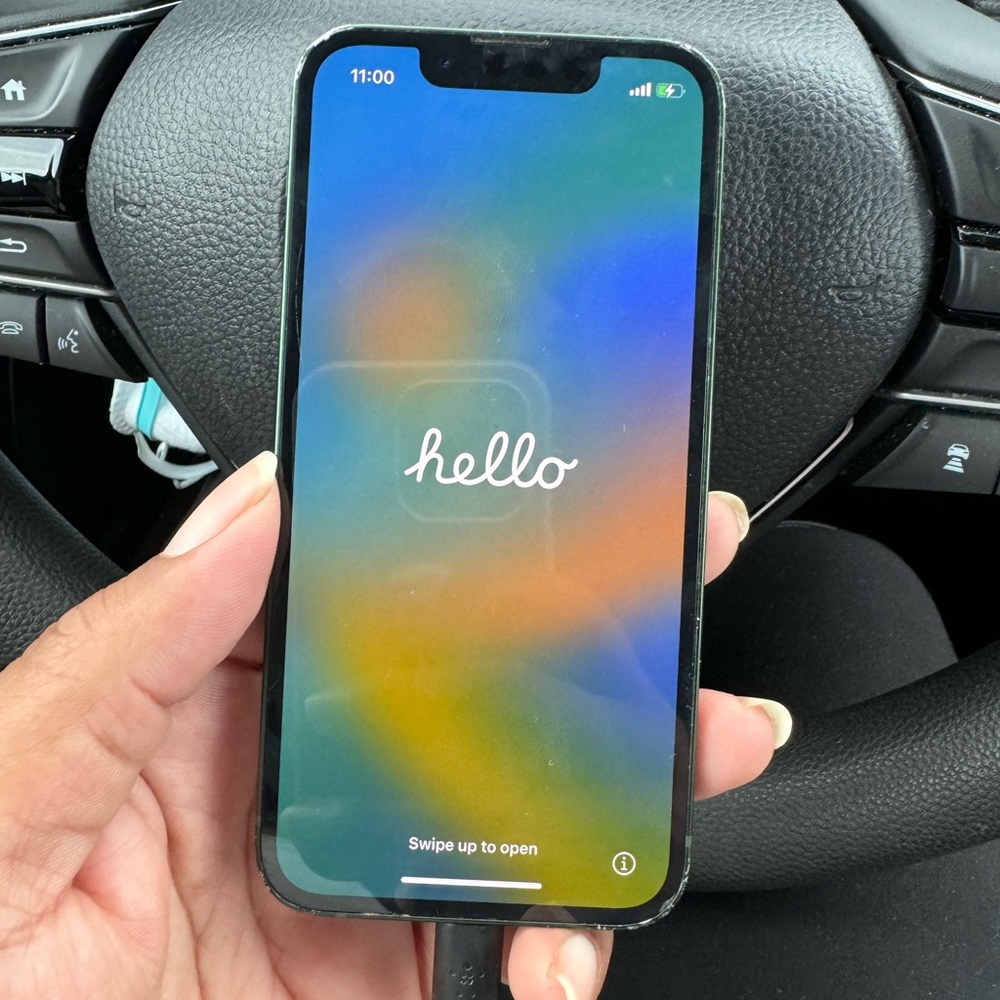 iPhone 13 mini no issues